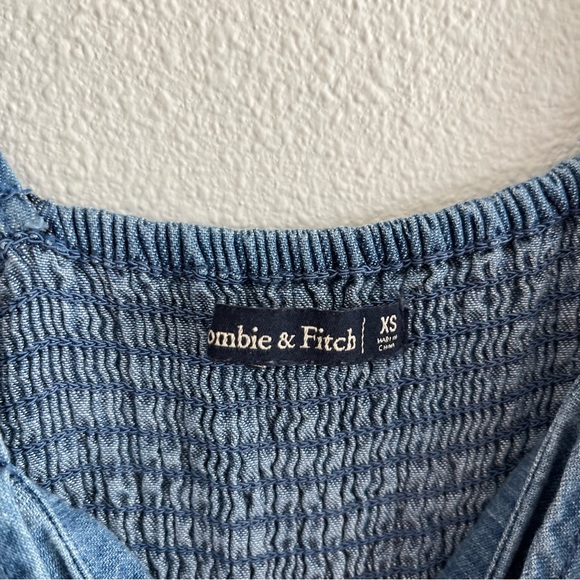 Abercrombie chambray tie front jumpsuit - Picture 7 of 8